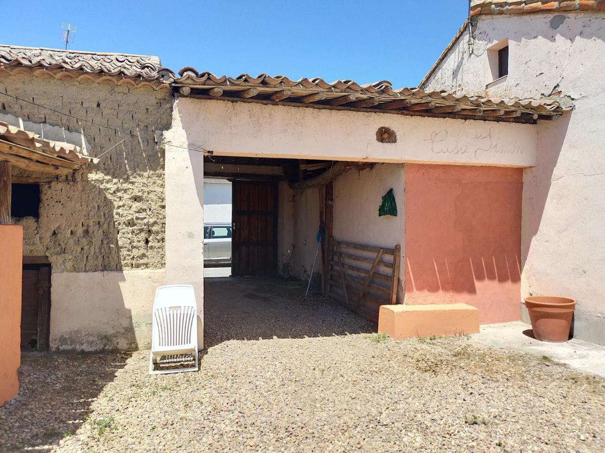 La Casa Del Abuelo Simon Konuk evi Fuente el Sauz Dış mekan fotoğraf
