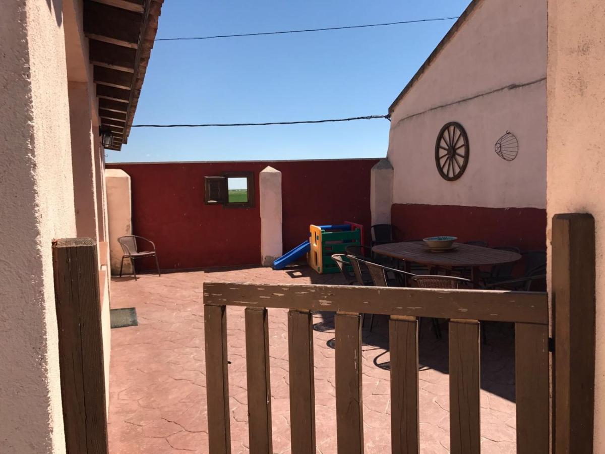 La Casa Del Abuelo Simon Konuk evi Fuente el Sauz Dış mekan fotoğraf