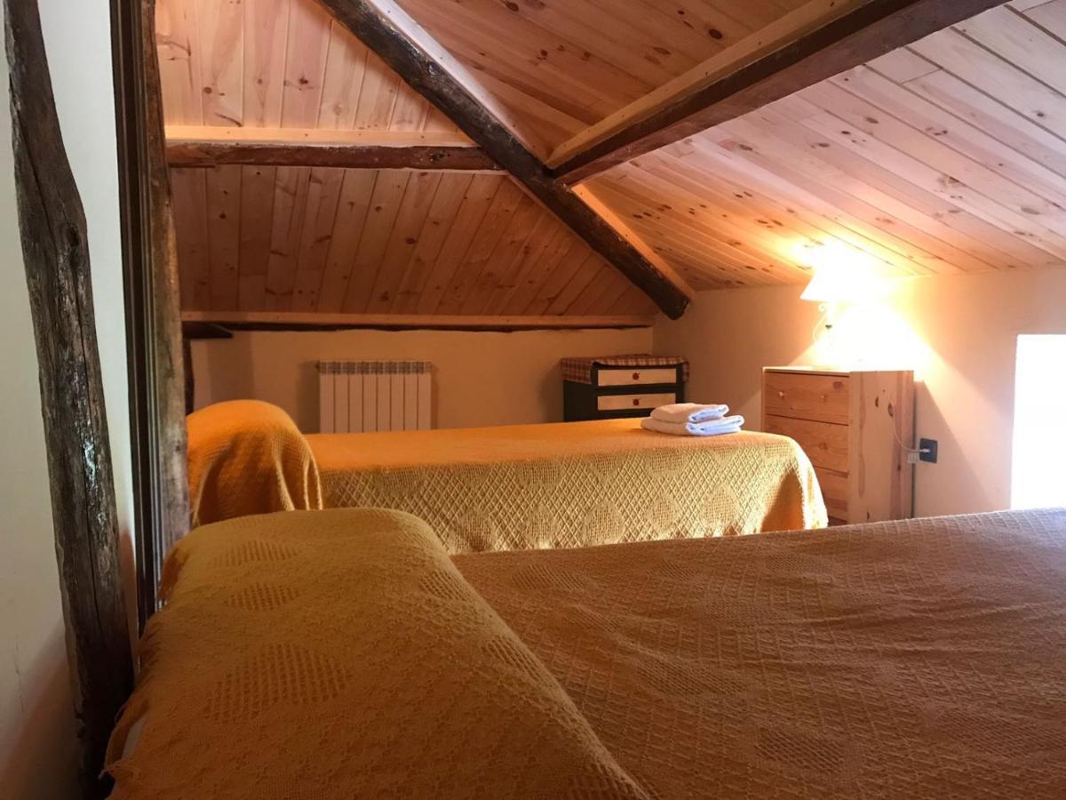 La Casa Del Abuelo Simon Konuk evi Fuente el Sauz Dış mekan fotoğraf