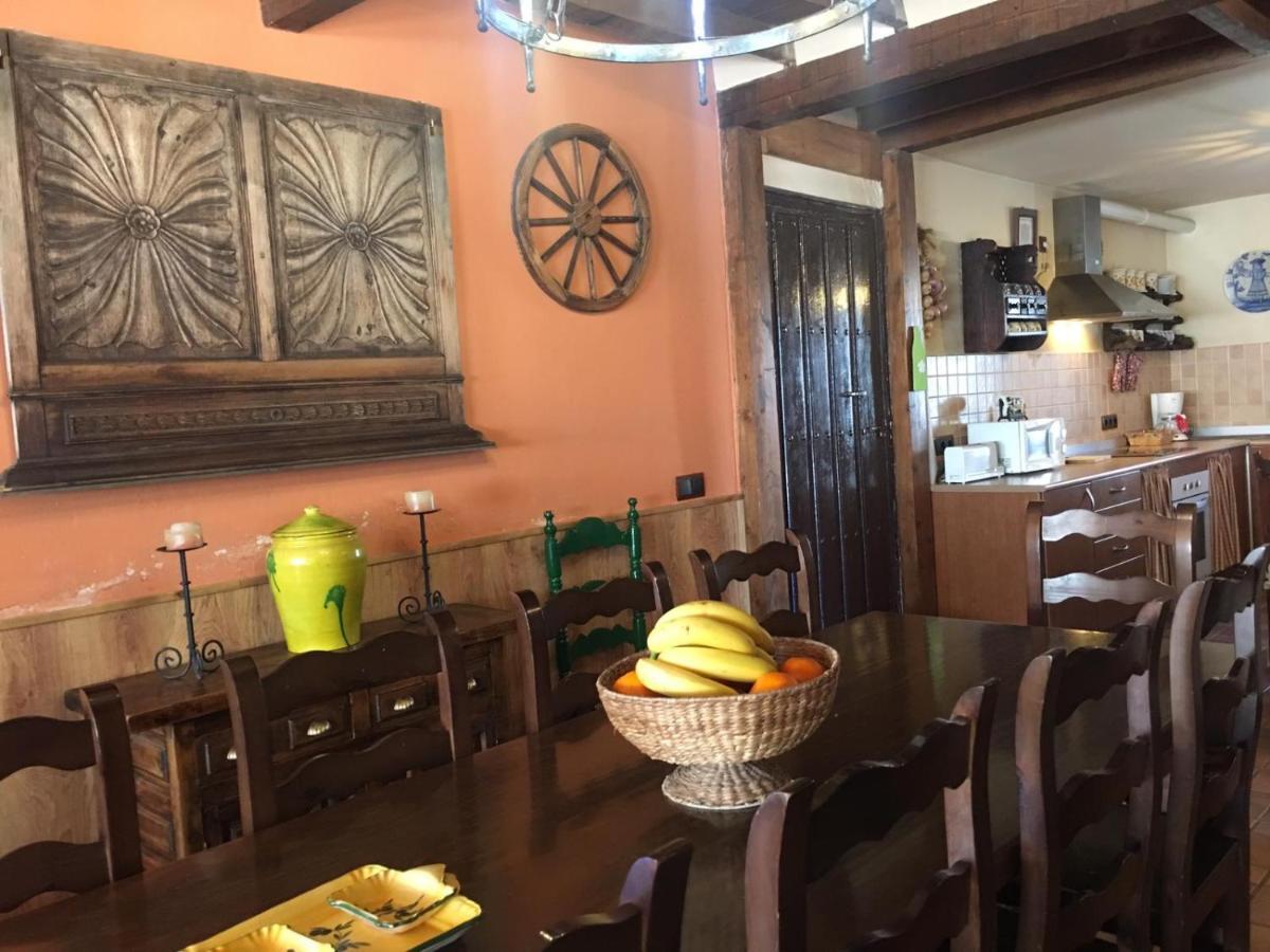 La Casa Del Abuelo Simon Konuk evi Fuente el Sauz Dış mekan fotoğraf